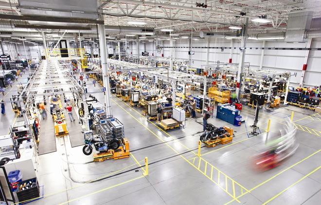 Automation in the Automotive Industry: Real-Life Examples of How It’s Driving Efficiency